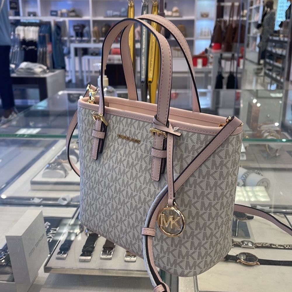 MICHAEL KORS 
Jet Set Travel Extra-Small Logo Top-Zip Tote Bag
Powder Blush
NWT - Picture 6 of 16